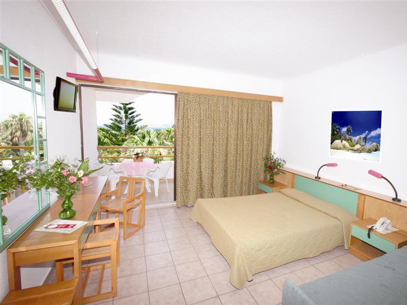 Tigaki Beach Hotel エクステリア 写真